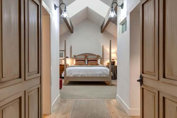 Abode at West Ketchum Farmhouse, downtown access