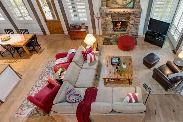 Abode at West Ketchum Farmhouse, downtown access