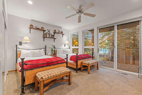Abode at Sawtooth, chef's kitchen, sleeps 10, near ski resort