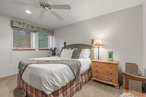 Abode at Sawtooth, chef's kitchen, sleeps 10, near ski resort