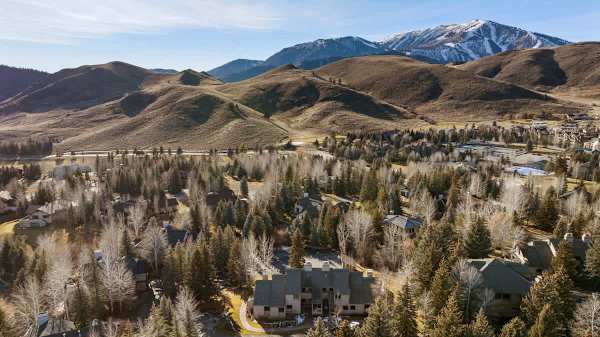 Abode at The Bluffs, modern Sun Valley retreat, mountain views