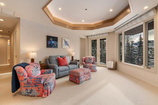 Abode at Fairway Estate, stunning private estate, near Sun Valley