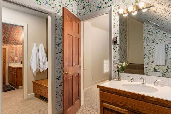 Abode at Fairway Estate, stunning private estate, near Sun Valley
