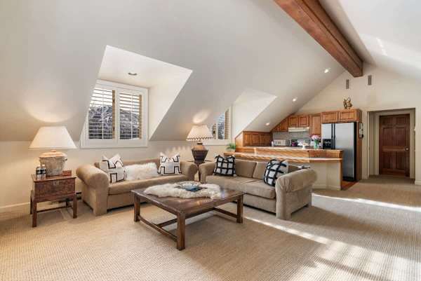 Abode at Fairway Estate, stunning private estate, near Sun Valley