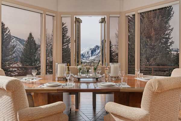 Abode at Fairway Estate, stunning private estate, near Sun Valley