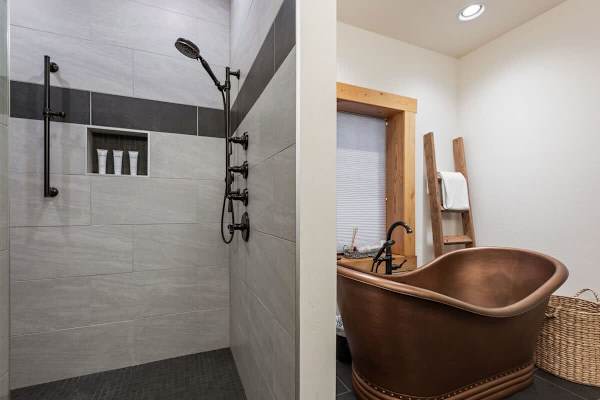 Abode on Obsidian, walk to lift, best value in Teton Village