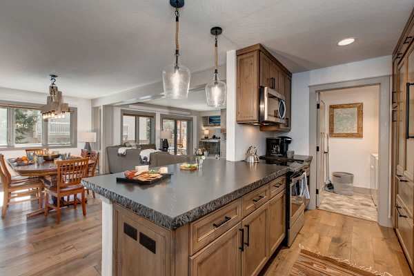 Abode at Teewinot, Sundance Club, Teton Village, walk to lift