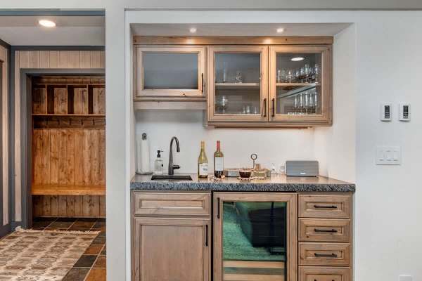 Abode at Teewinot, Sundance Club, Teton Village, walk to lift