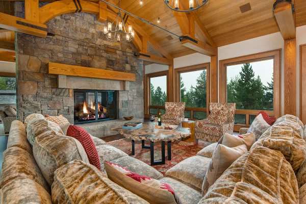 Abode at Heartwood Lodge, ski-in/out, 1 mile to National Park
