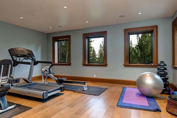 Abode at Heartwood Lodge, ski-in/out, 1 mile to National Park