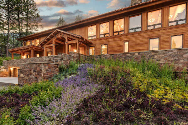 Abode at Heartwood Lodge, ski-in/out, 1 mile to National Park