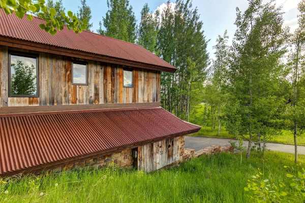 Abode at Teton Manor, stunning Teton views, private hot tub