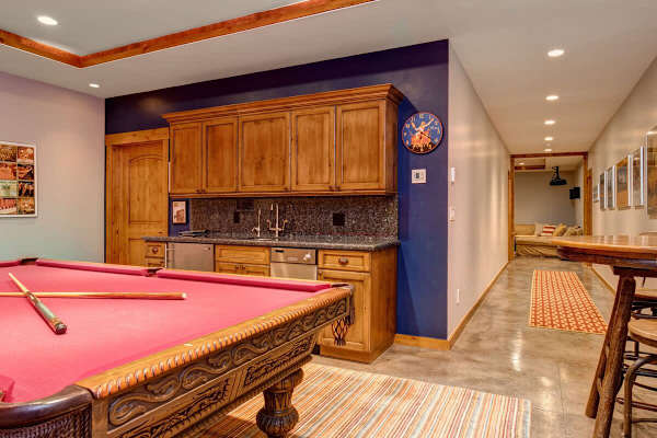 Abode at Teton Manor, stunning Teton views, private hot tub