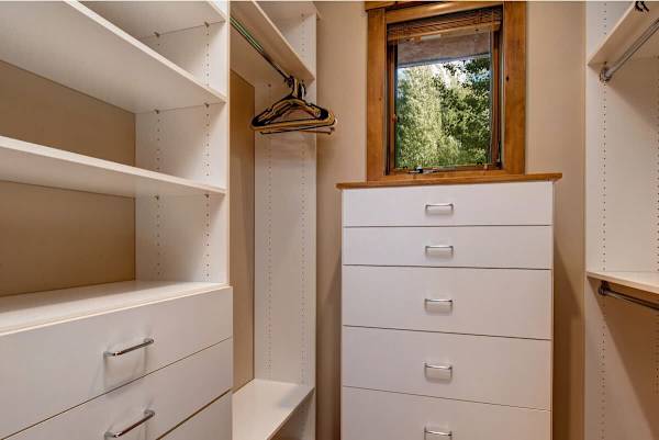 Abode at Teton Manor, stunning Teton views, private hot tub