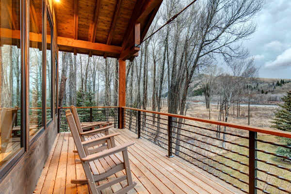 Abode at Three Bears, stunning wilderness estate, private hot tub