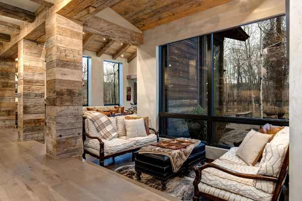 Abode at Three Bears, stunning wilderness estate, private hot tub