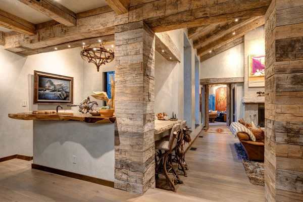 Abode at Three Bears, stunning wilderness estate, private hot tub