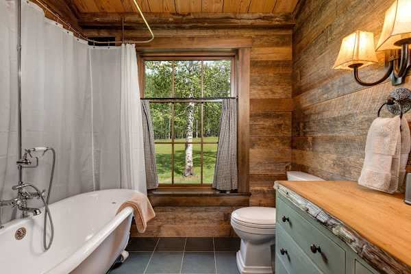 Abode at 7 Cabins, perfect for large groups, Teton views, wildlife