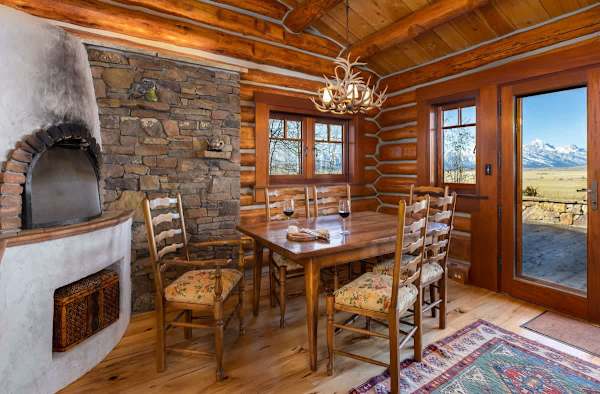 Abode at 7 Cabins, perfect for large groups, Teton views, wildlife
