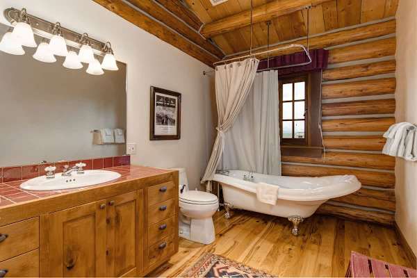 Abode at 7 Cabins, perfect for large groups, Teton views, wildlife