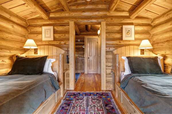 Abode at 7 Cabins, perfect for large groups, Teton views, wildlife