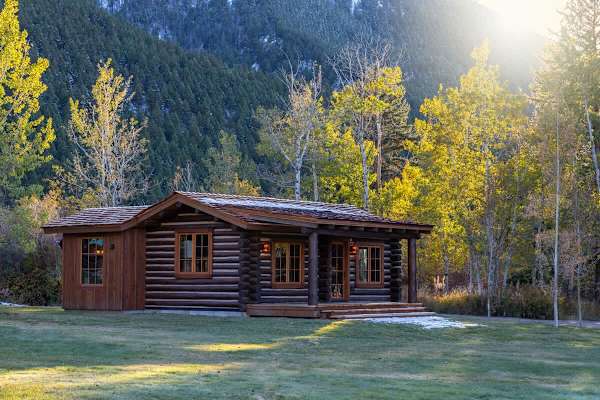 Abode at 7 Cabins, perfect for large groups, Teton views, wildlife