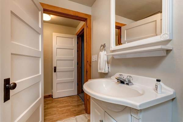 Abode at 7 Cabins, perfect for large groups, Teton views, wildlife
