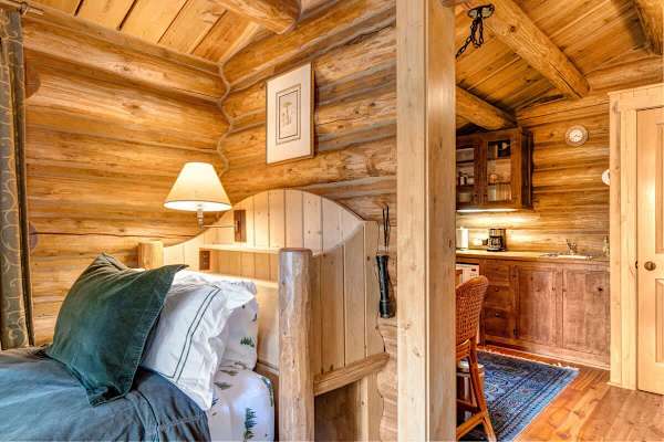 Abode at 7 Cabins, perfect for large groups, Teton views, wildlife