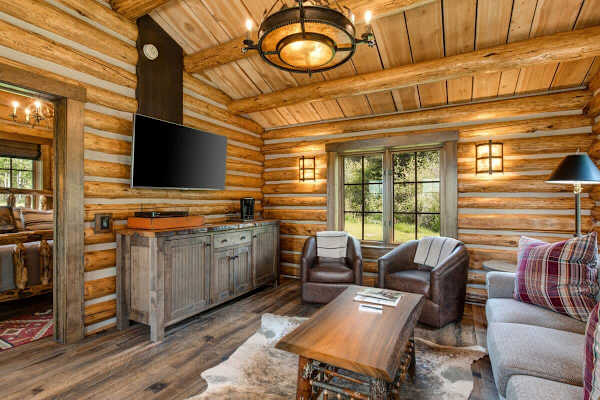 Abode at 7 Cabins, perfect for large groups, Teton views, wildlife