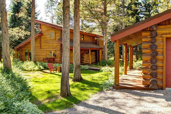 Abode at the Aspens, luxury log cabin, hot tub, near Teton Village