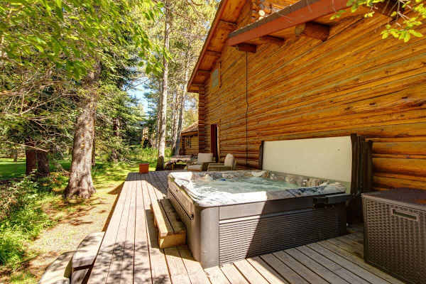 Abode at the Aspens, luxury log cabin, hot tub, near Teton Village