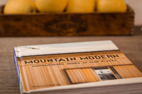 Abode at Fish Creek, mountain escape, hot tub, minutes from skiing