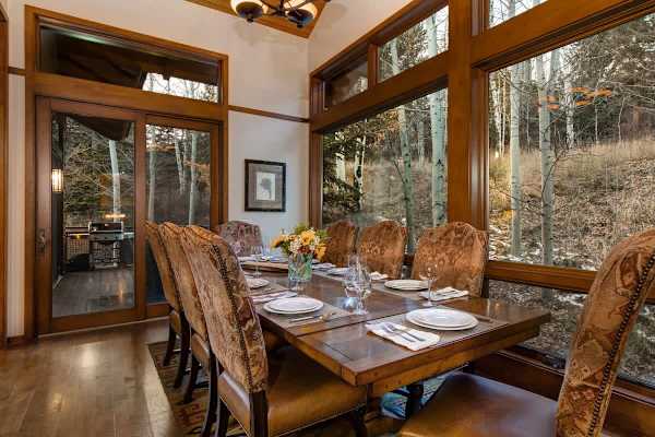 Abode at Fox Run, luxury Granite Ridge ski home, private hot tub