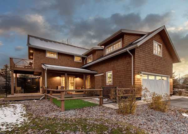 Abode at Palomino Ridge, amazing views, hiking trails, private porch