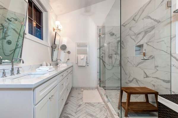 Abode at Palomino Ridge, amazing views, hiking trails, private porch