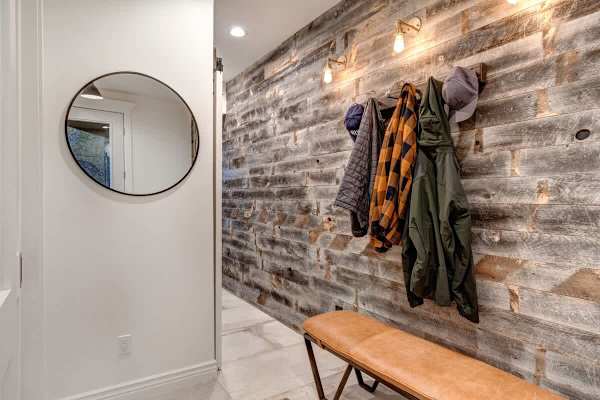 Abode at Palomino Ridge, amazing views, hiking trails, private porch