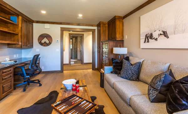 Abode at Sage Springs, Teton views, guest house, chef's kitchen