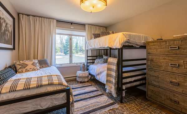 Abode at Sage Springs, Teton views, guest house, chef's kitchen
