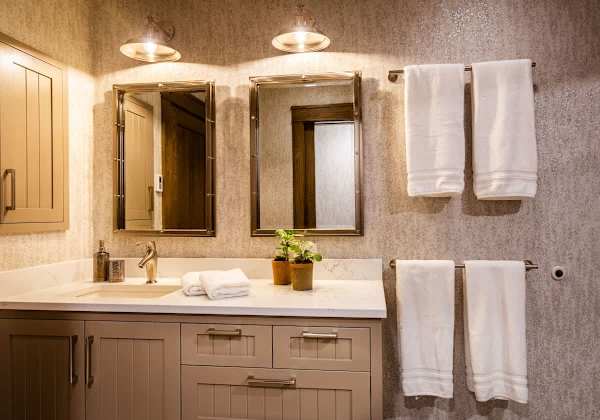 Abode at Sage Springs, Teton views, guest house, chef's kitchen