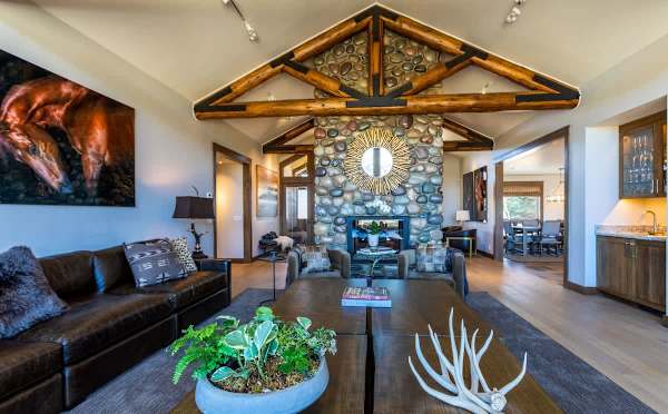 Abode at Sage Springs, Teton views, guest house, chef's kitchen