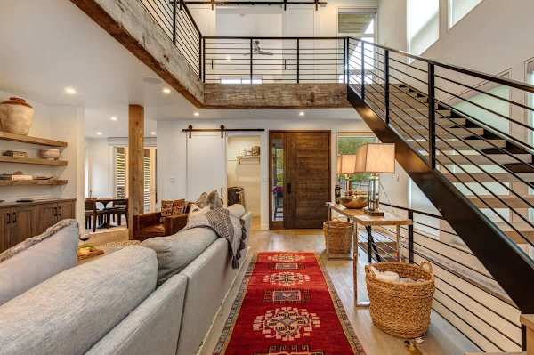 Abode at Sugar Magnolia, outdoor living, private hot tub, Jackson