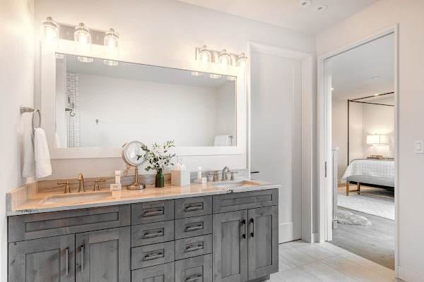 Abode at Sugar Magnolia, outdoor living, private hot tub, Jackson