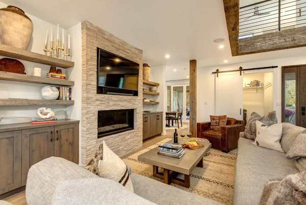Abode at Sugar Magnolia, outdoor living, private hot tub, Jackson