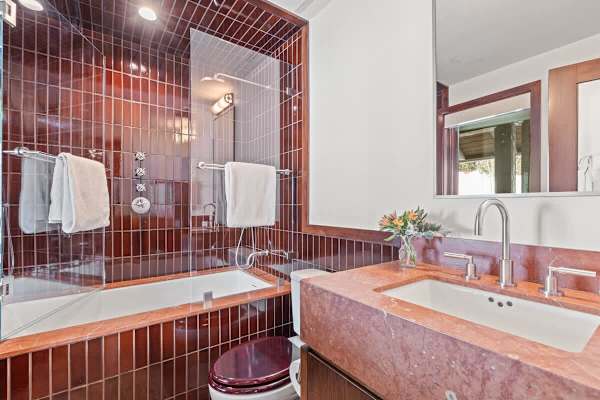 Abode on the Big Trail, ski in/ski out, hot tub & pool