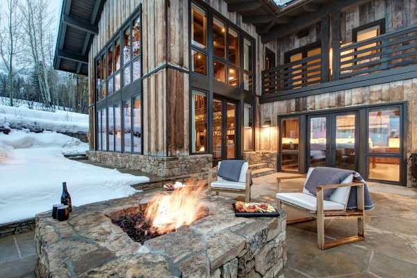 Abode on the Big Trail, ski in/ski out, hot tub & pool