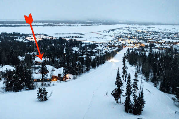 Abode on the Big Trail, ski in/ski out, hot tub & pool