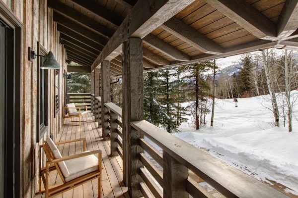 Abode on the Big Trail, ski in/ski out, hot tub & pool