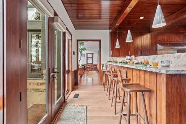 Abode on the Big Trail, ski in/ski out, hot tub & pool
