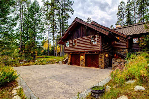 Abode at Mountain Haven, ski-in/out, Teton Village, private hot tub
