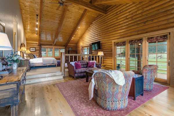 Abode at Grand Teton Vista, Teton views, private hot tub, wildlife